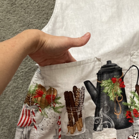 Christmas baking apron one size fits most great condition - Picture 2 of 5